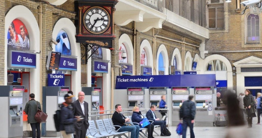 home-staging_01 London Charing Cross Station