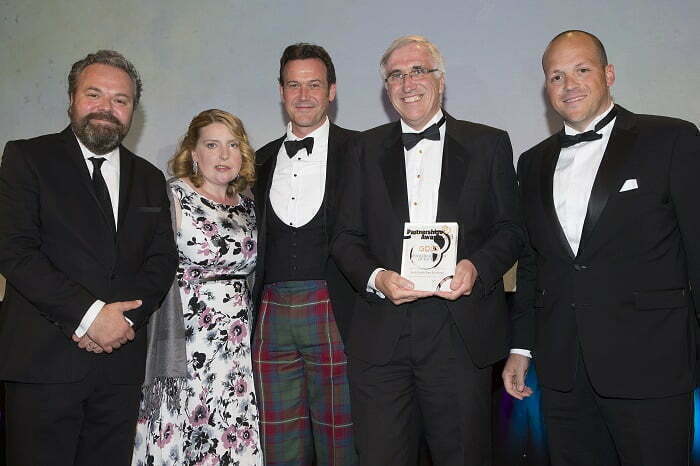 Hub Team collecting Sponsor/Developer Award