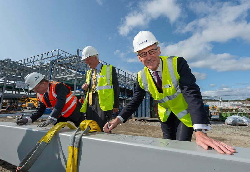 Deputy First Minister Witnesses Community Campus Construction