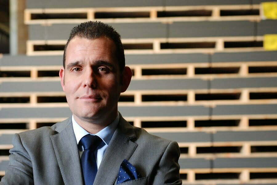 Vivalda is urging contractors to adopt off-site fabrication to combat the scourge of dust inhalation.