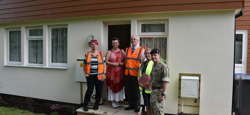 Commanding Officer visits local Service family following major housing refurbishment in Warminster