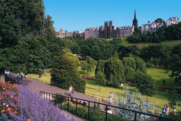Road map for a net zero carbon Edinburgh by 2030 published