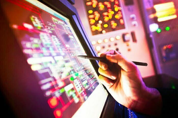 Multi-billion-pound signalling contracts awarded to help deliver a more reliable railway for passengers