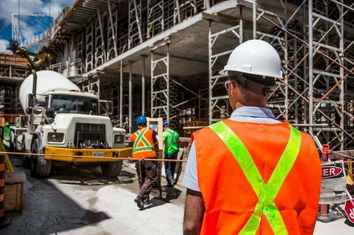 Only emergency construction work should continue, says FMB