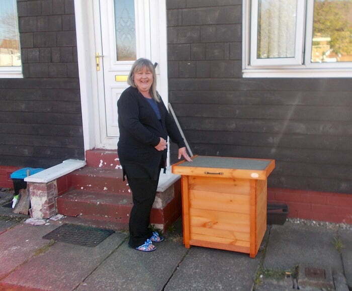 Headman at Shedman, Bill Roddie, delivers 70 free small Shopping Sheds to vulnerable people in Greater Glasgow