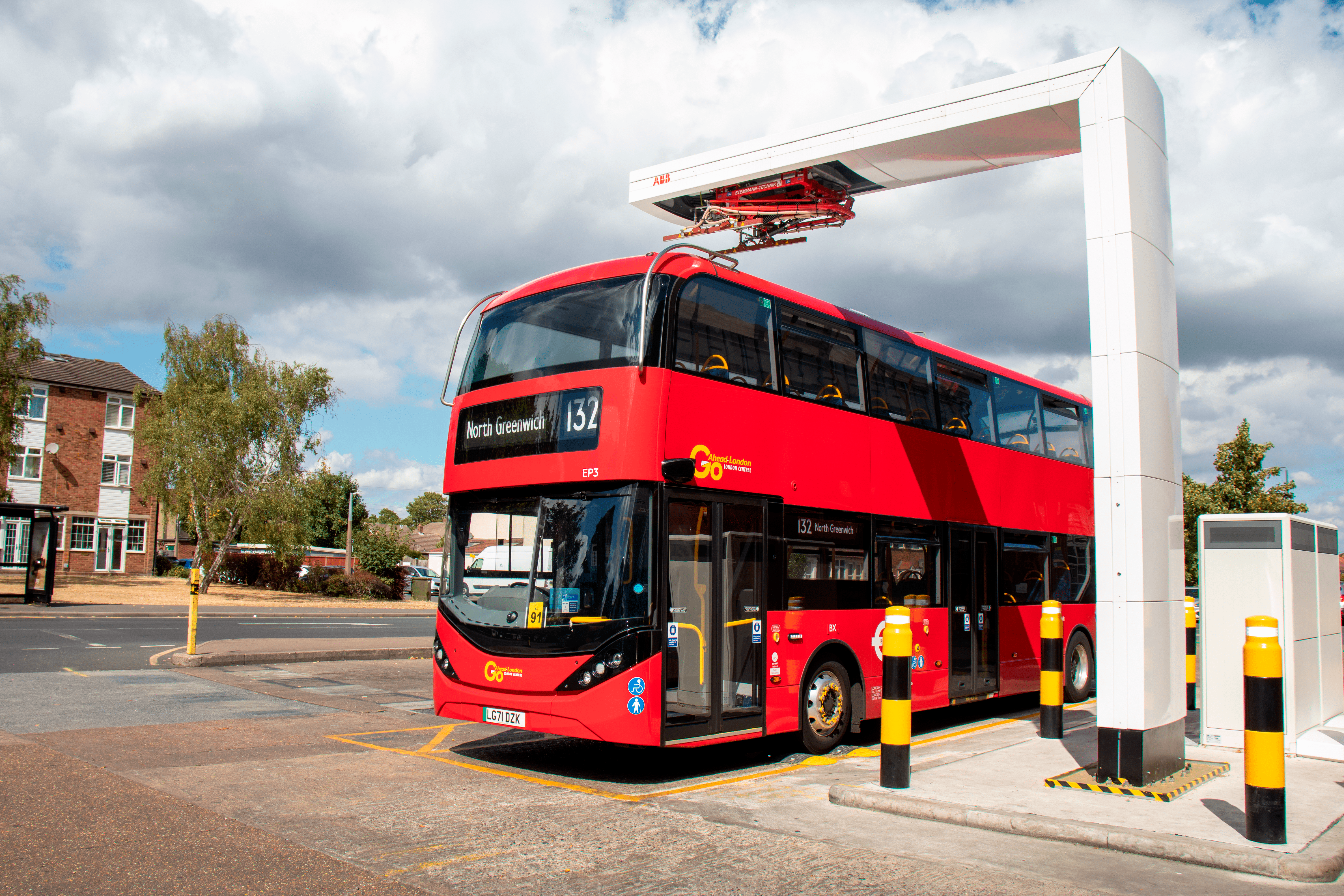 TfL Image - Pantograph charger landscape