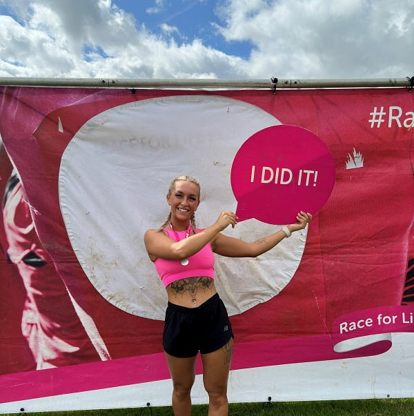 Northamptonshire Homebuilder Celebrates Fundraising Employee Going The Extra Mile