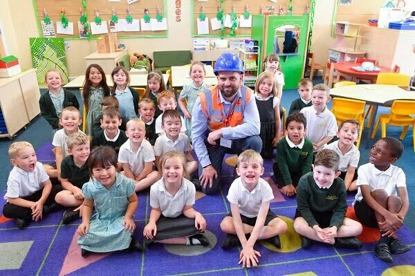 Site Manager Hosts Careers And Safety Talk For Nottinghamshire Youngsters