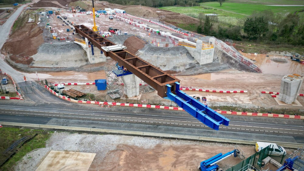 Balfour Beatty VINCI moves first huge HS2 Delta Junction viaduct section over M42/M6 link road