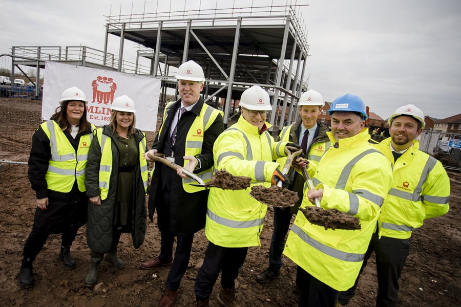 Sod-cutting ceremony marks the start of new Tamworth school