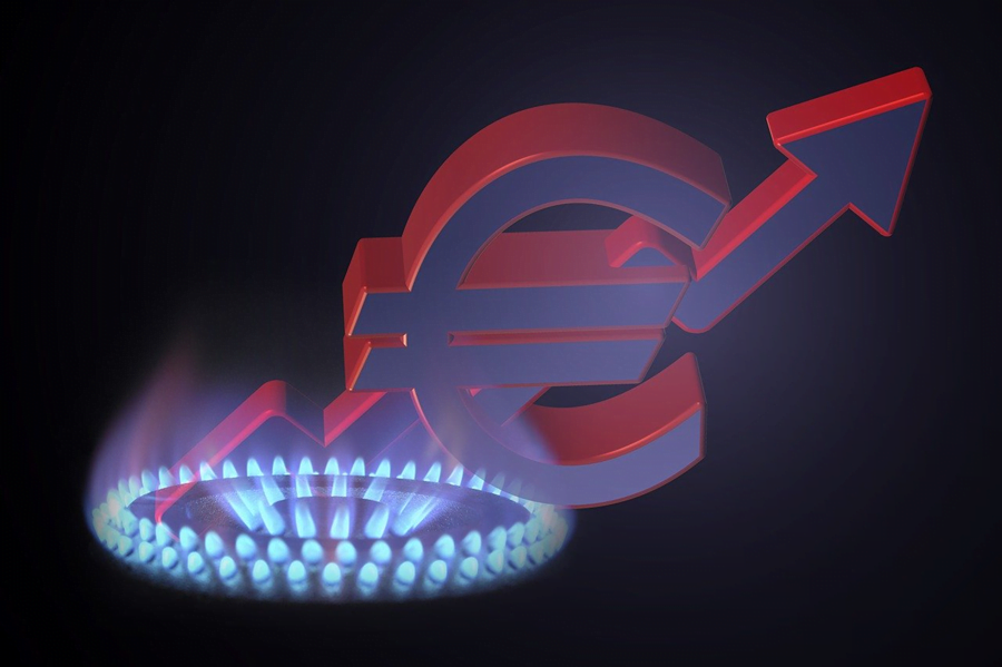 ‘Scrapping net zero would keep us hooked on sky-high gas prices’