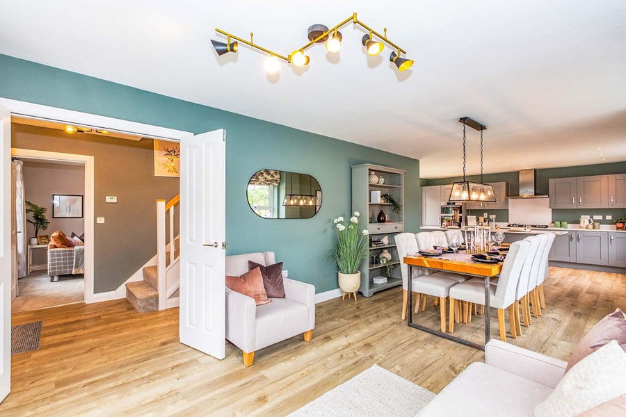 Expert shares top five reasons why buying a home is better than renting