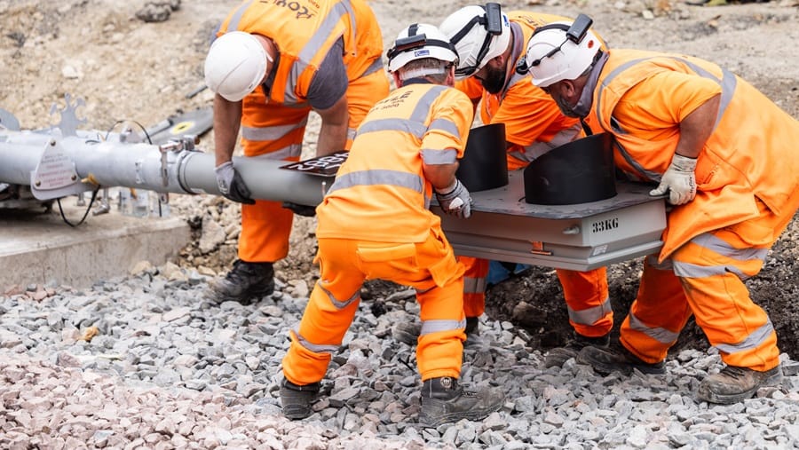 Changes to journeys during major TRU upgrades between Dewsbury and Leeds