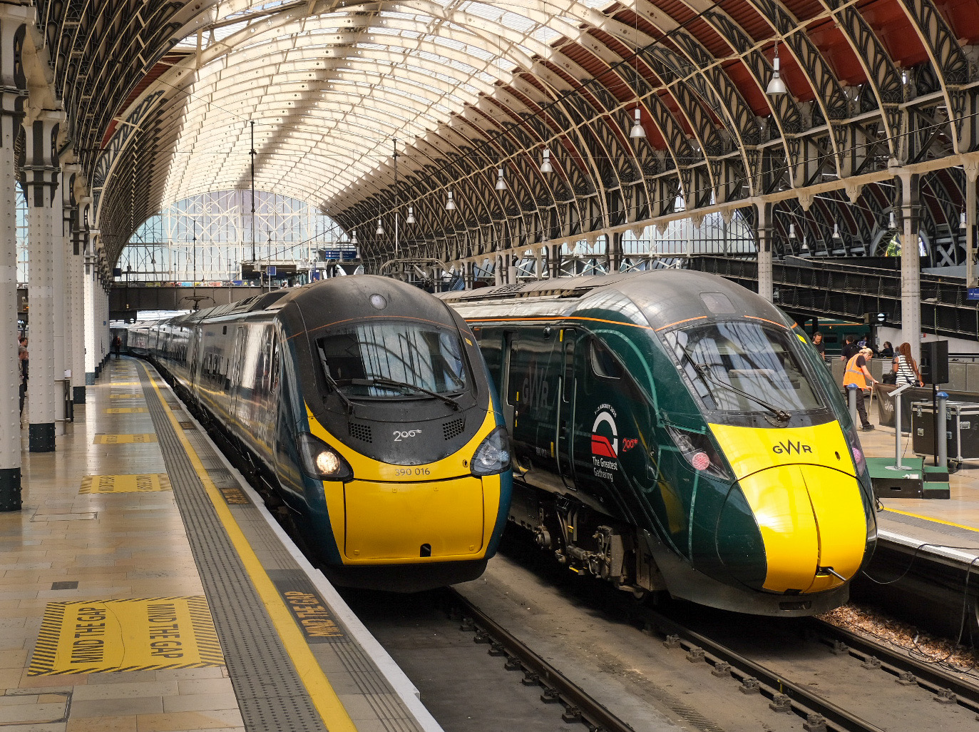 Alstom-built Avanti West Coast Class 390 Pendolino No. 390200 Railway 200 next to Great Western Railway Intercity Express Train Class 800 No. 800012 with a special dedication to The Greatest Gathering at London Paddington railway station (Credit – Ian Castledine)